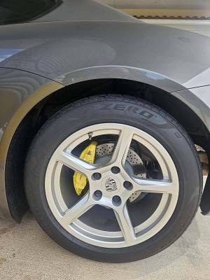 Cayman 18